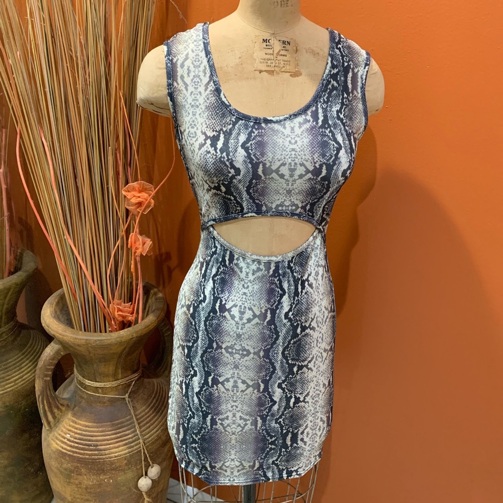 Snake Print Cut Out Bodycon Dress